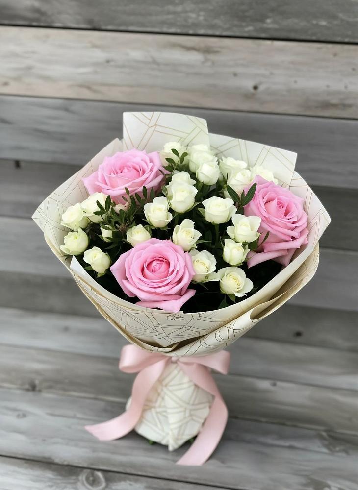 Букет цветов из: Розы в Чесменке