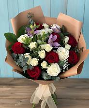 Букет цветов из:  Розы и Альстромерии в Чесменке