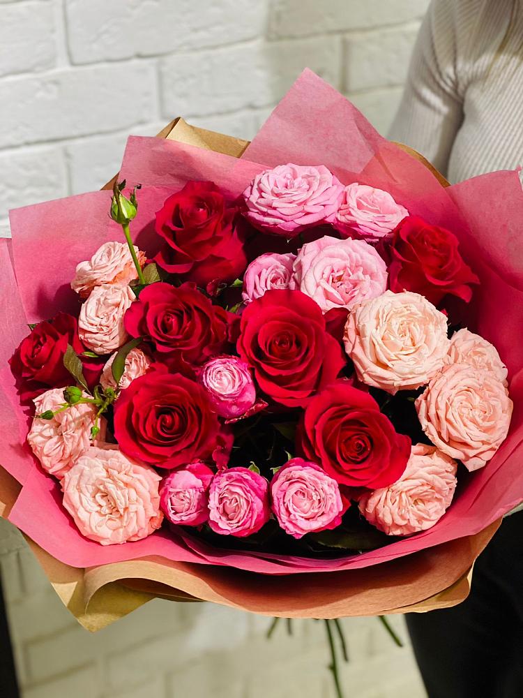 Букет цветов из: Розы в Чесменке