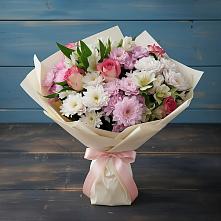 Букет цветов из:  Хризантемы, Альстромерии и Розы #REPLACE_PRED# Чесменке