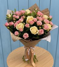Букет цветов из:  Розы в Чесменке
