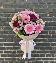 Букет цветов из:  Герберы и Хризантемы в Чесменке