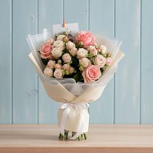 Букет цветов из:  Розы в Чесменке