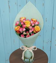 Букет цветов из:  Розы в Чесменке