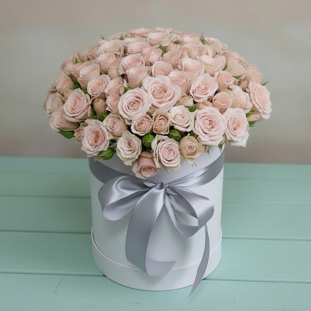 Цветочная композиция из Розы в шляпной коробке в Чесменке