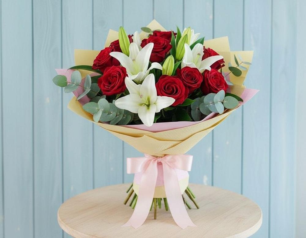 Букет цветов из: Лилии и Розы в Чесменке